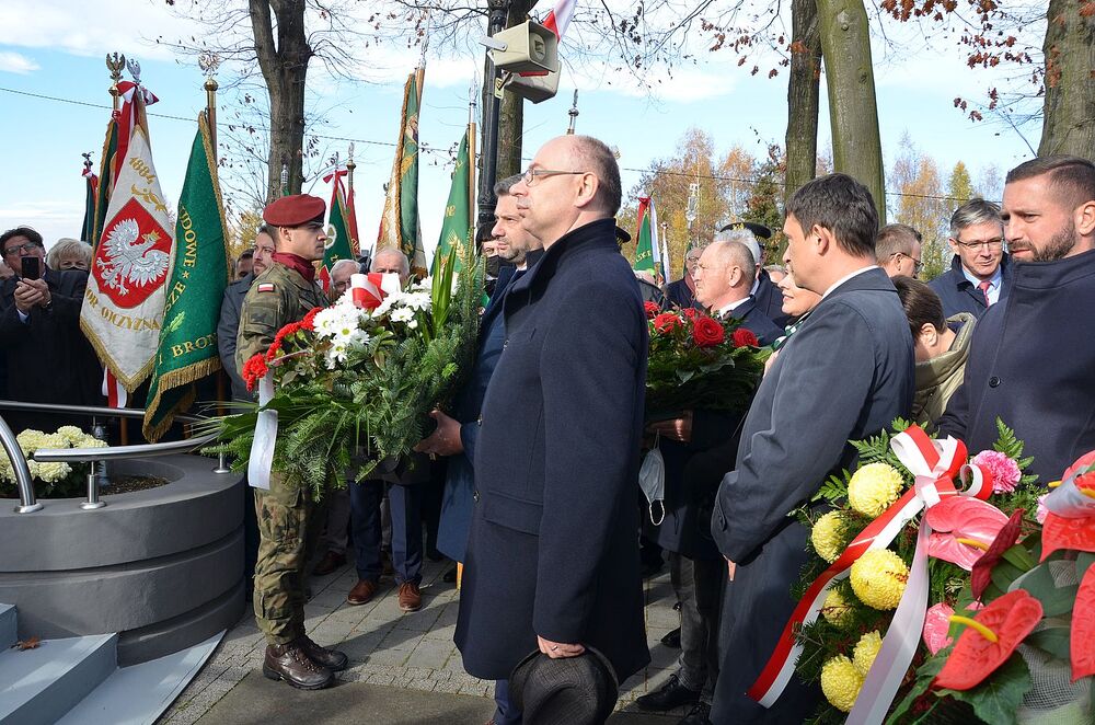 Przedstawiciele IPN na Zaduszkach Witosowych w Wierzchosławicach. Fot. Janusz Ślęzak (IPN)