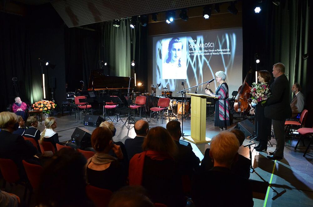 Koncert „Siła miłości” w Krakowie. Fot. Janusz Ślęzak (IPN)