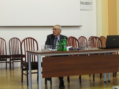 Pierwszy panel konferencji poprowadził Prof. Wiesław Caban.