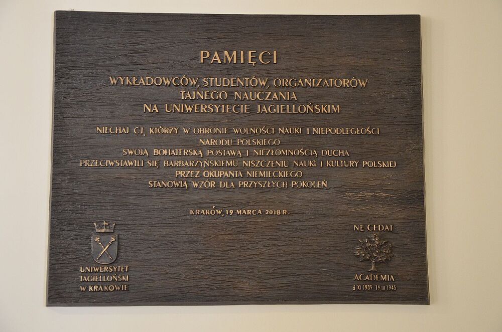 W Krakowie uczczono profesorów i studentów tajnego nauczania na UJ. Fot. Janusz Ślęzak (IPN)