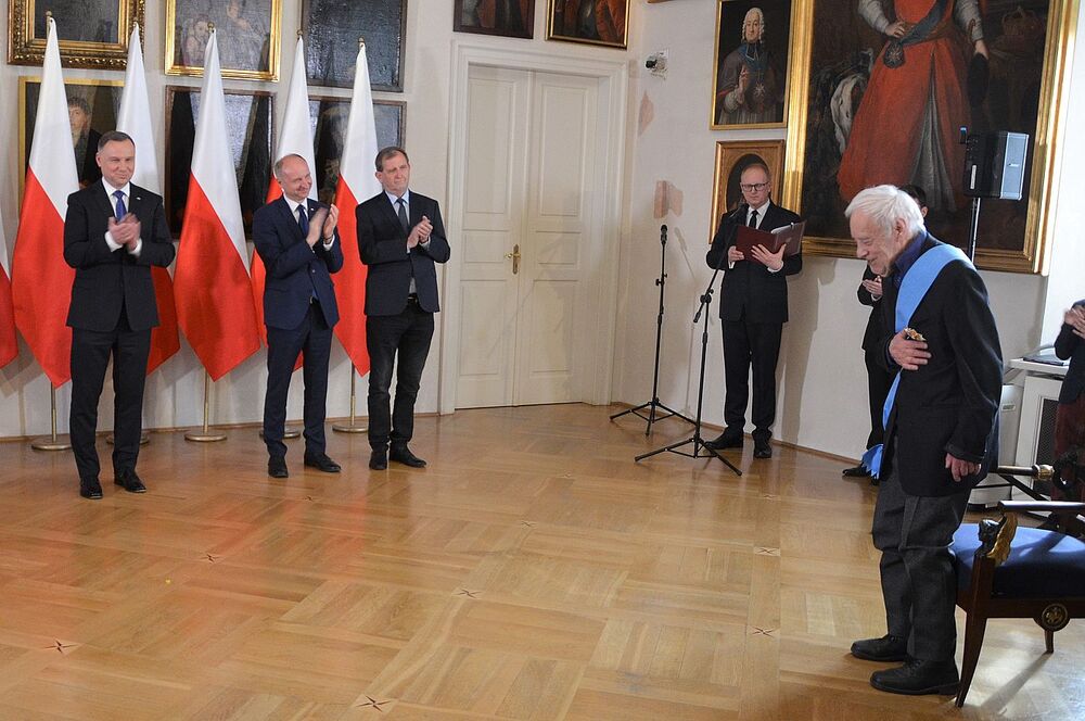 Order Orła Białego dla Adama Macedońskiego. Fot. Janusz Ślęzak (IPN)