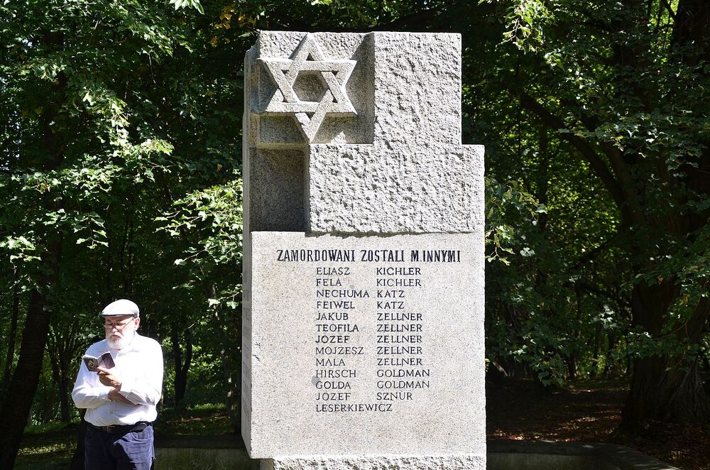 W Wieliczce uczczono pamięć Żydów – ofiar niemieckiej Akcji Reinhardt. Fot. Janusz Ślęzak (IPN)