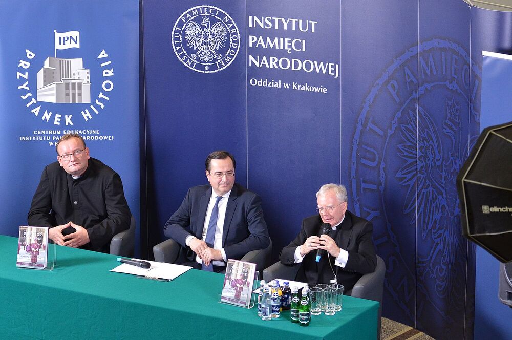 Dyskusja o książce „Defensor Ecclesiae. Arcybiskup Antoni Baraniak (1904-1977)”. Fot. Janusz Ślęzak (IPN)