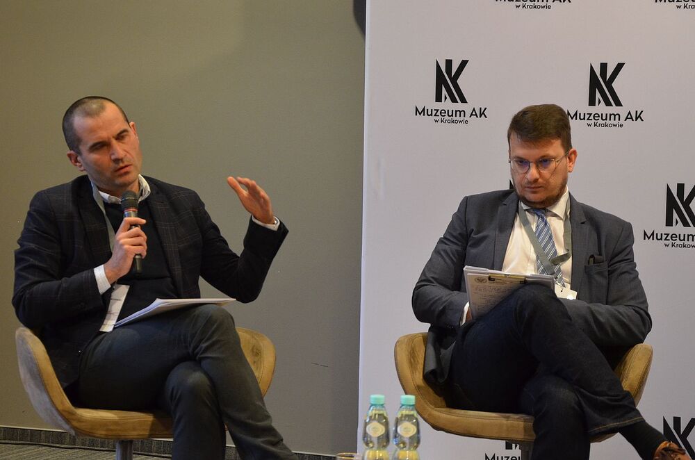 Kraków. Konferencja w 81. rocznicę śmierci marsz. Edwarda Śmigłego-Rydza. Fot. Janusz Ślęzak (IPN)