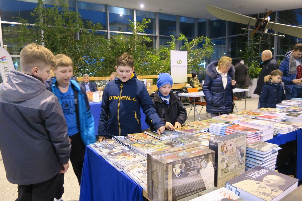 Wydawnictwo IPN na 5. Sądeckich Targach Książki w Krynicy. Fot. IPN
