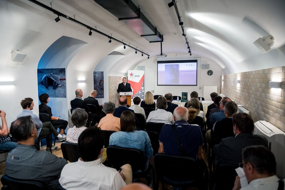 Prezentacja albumu o rtm. Pileckim w Budapeszcie. Fot. NEB