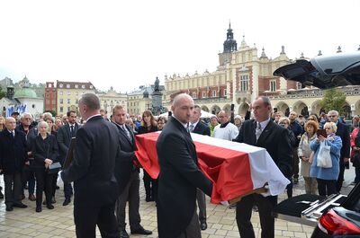 Kraków. Uroczystości pogrzebowe dr Wandy Półtawskiej. Fot. Janusz Ślęzak (IPN)
