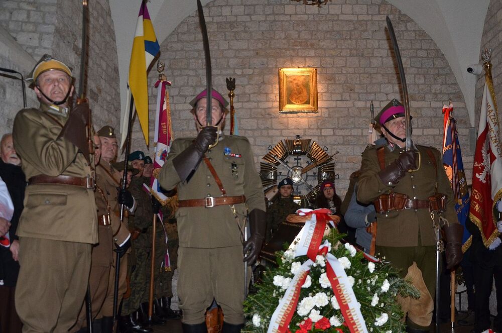 Krakowskie obchody 156. rocznicy urodzin Józefa Piłsudskiego. Fot. Janusz Ślęzak (IPN)