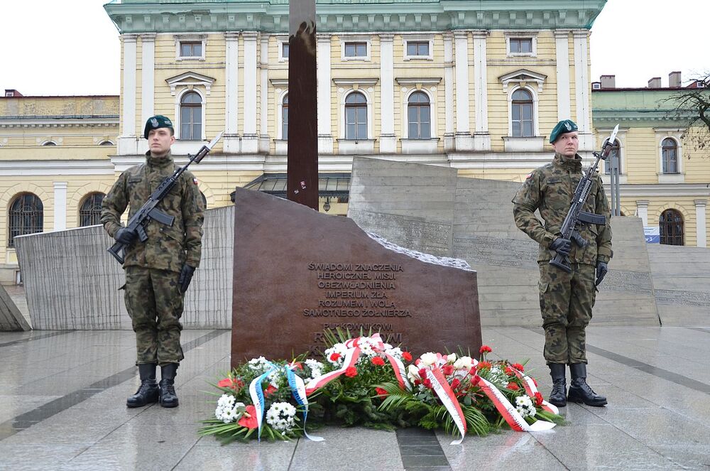 20. rocznica śmierci gen. Kuklińskiego. Uroczystość w Krakowie. Fot. Janusz Ślęzak (IPN)