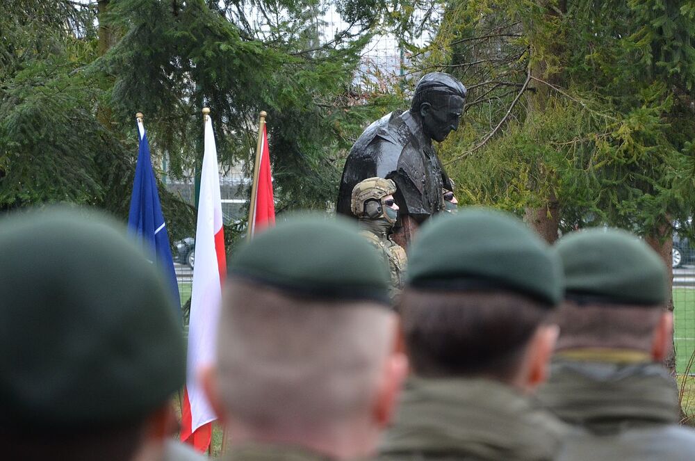 Uroczystość w JW NIL w Krakowie. Fot. Janusz Ślęzak (IPN)