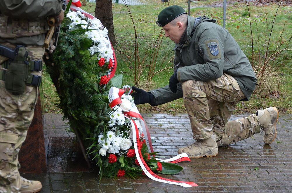 Uroczystość w JW NIL w Krakowie. Fot. Janusz Ślęzak (IPN)