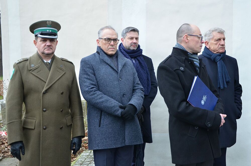 Uroczystości pogrzebowe Józefa Orkisza „Lotnego”. Fot. Janusz Ślęzak (IPN)