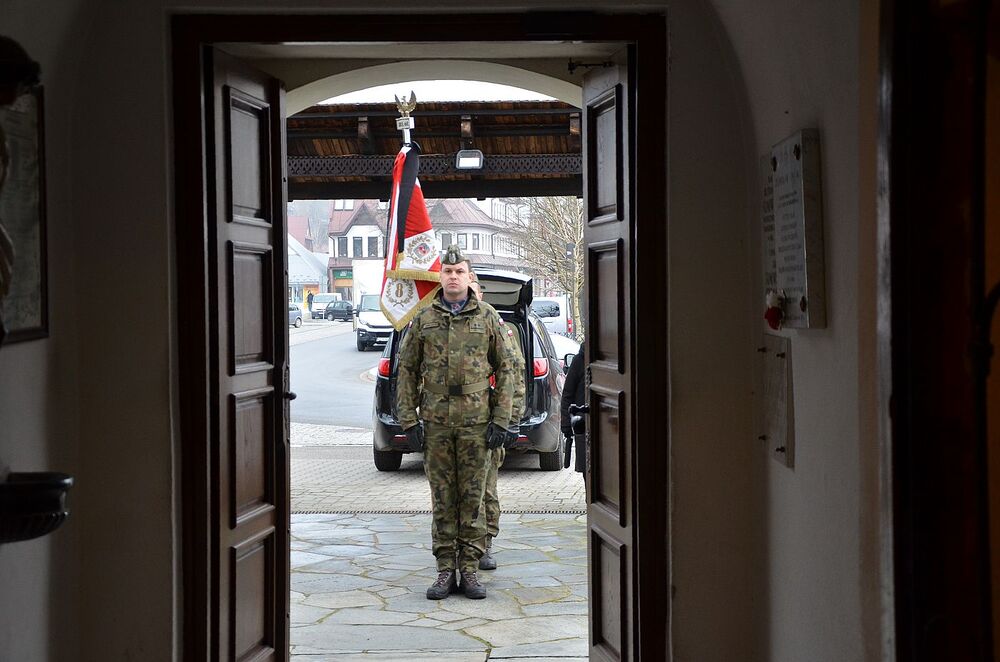 Uroczystości pogrzebowe Józefa Orkisza „Lotnego”. Fot. Janusz Ślęzak (IPN)