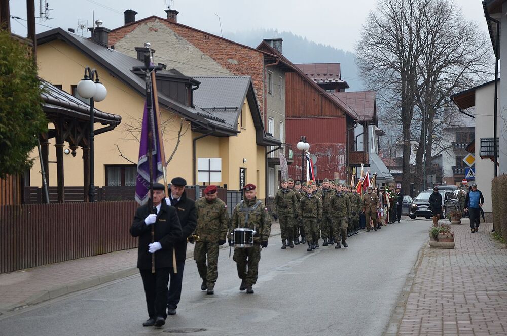 Uroczystości pogrzebowe Józefa Orkisza „Lotnego”. Fot. Janusz Ślęzak (IPN)