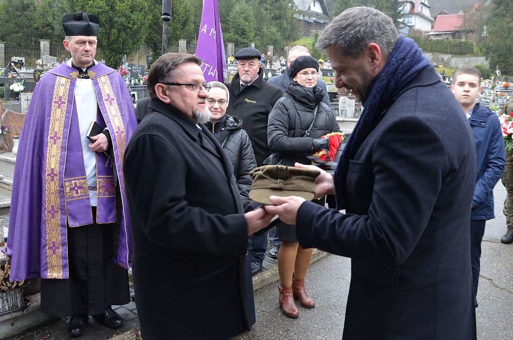 Uroczystości pogrzebowe Józefa Orkisza „Lotnego”. Fot. Janusz Ślęzak (IPN)