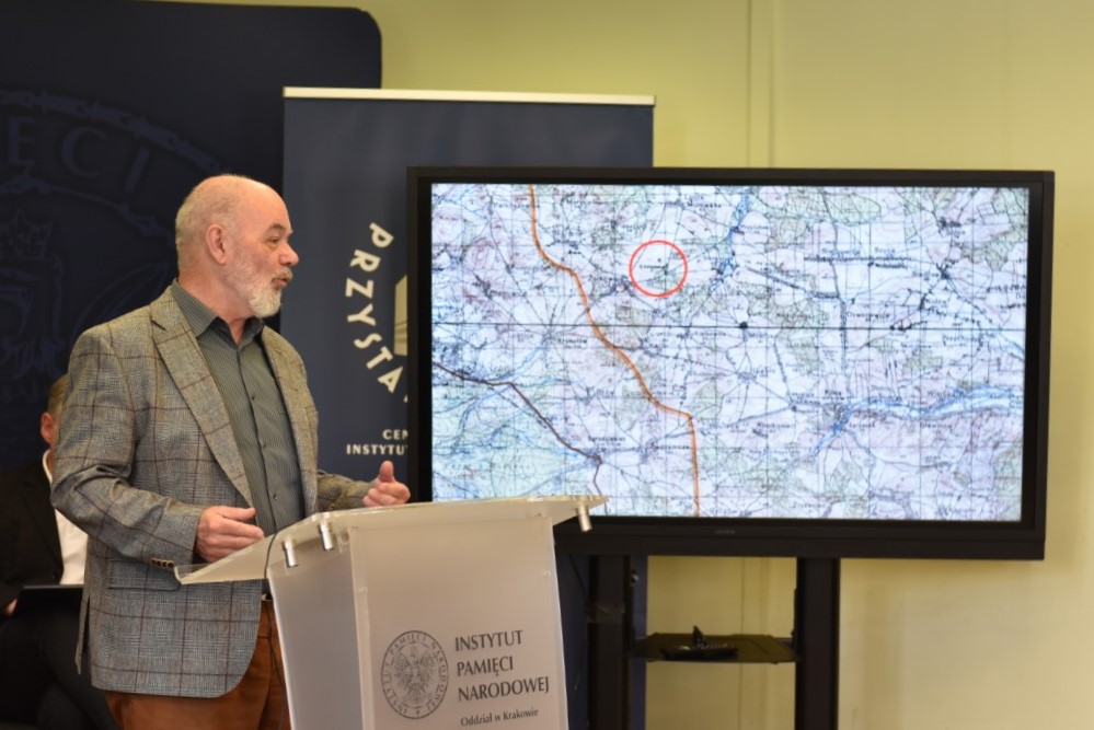 Przekazanie dokumentów 116 pp AK do Archiwum IPN w Krakowie. Fot. Żaneta Wierzgacz (IPN)