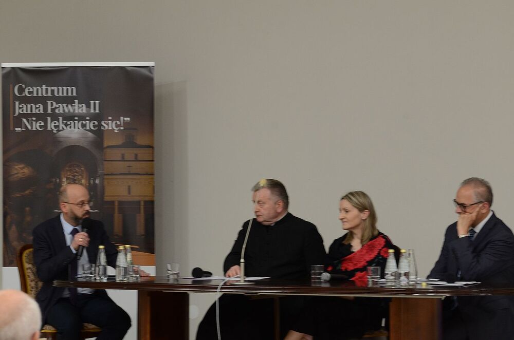 Dyskusja „Ks. Michał Rapacz. Kapłan, męczennik, ofiara komunizmu”. Fot. Janusz Ślęzak (IPN)