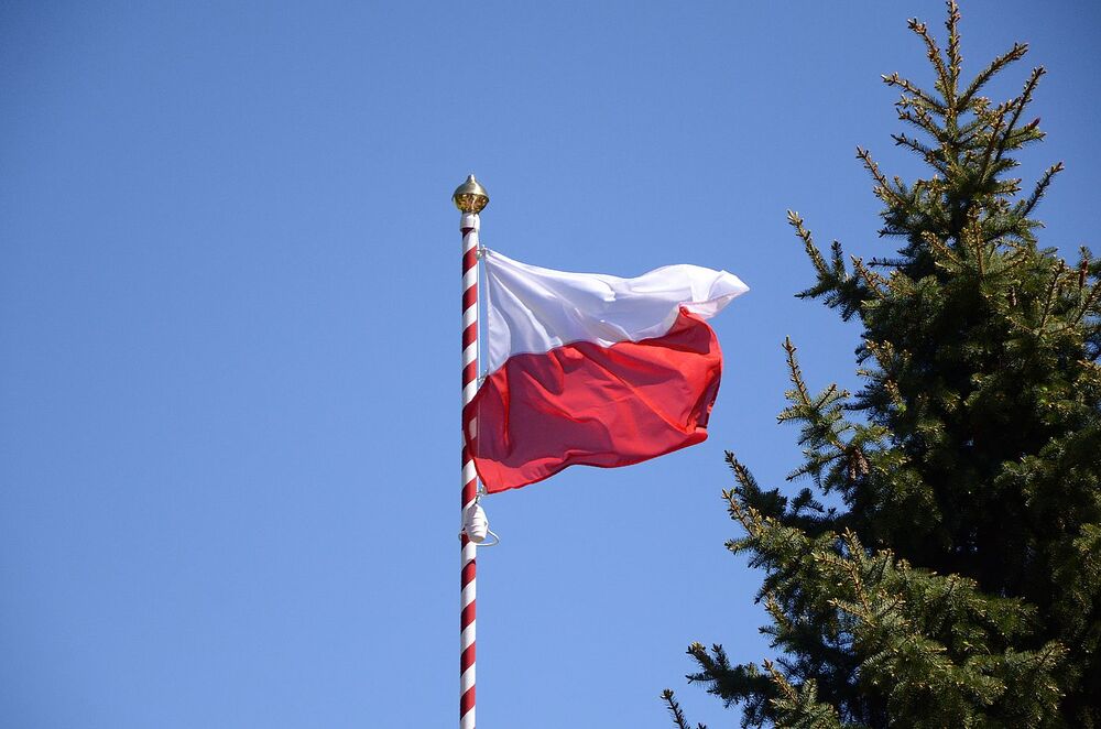Uroczystość odsłonięcia tablicy chor. Stanisława Kućmierza w Jerzmanowicach. Fot. Janusz Ślęzak (IPN)