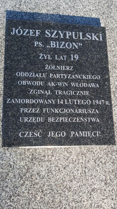 Tablica memoratywna Józefa Szypulskiego po remoncie. Fot. IPN Lublin