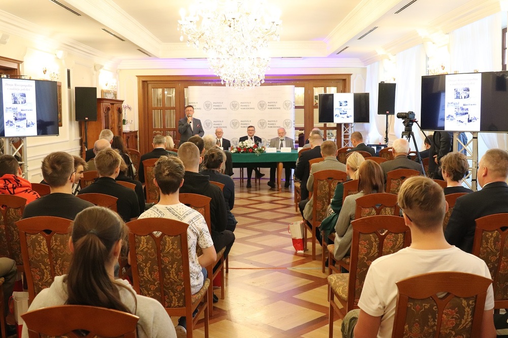 Ogólnopolska konferencja naukowa pt. "Druga Rzeczpospolita - nadzieja pokoleń" 22-24 września 2021 r. Bełchatów