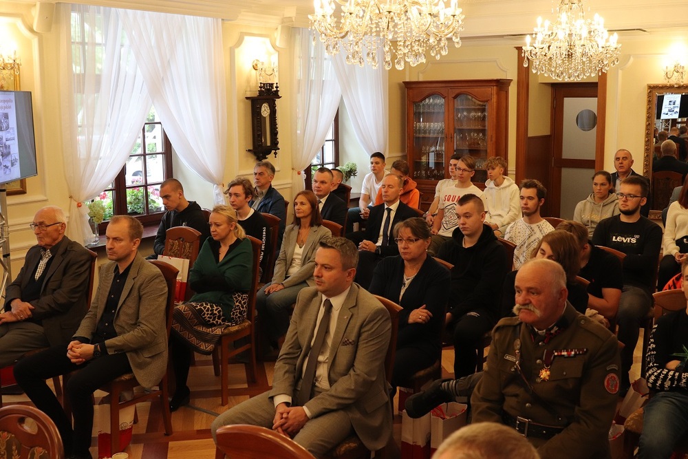 Ogólnopolska konferencja naukowa pt. "Druga Rzeczpospolita - nadzieja pokoleń" 22-24 września 2021 r. Bełchatów