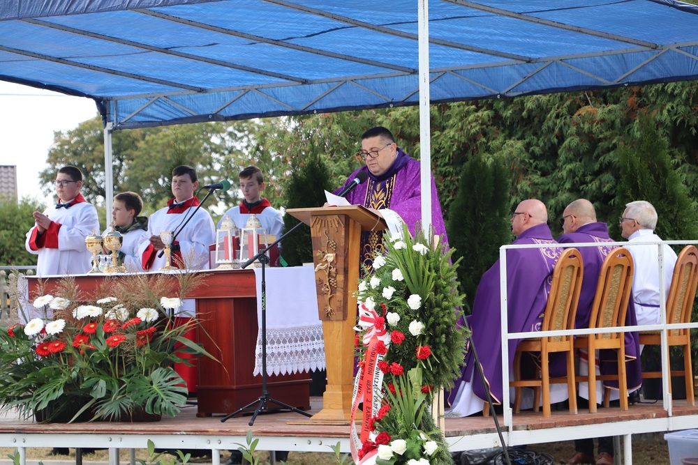 Uroczystości pogrzebowe 8 nieznanych żołnierzy Wielkopolskiej Samodzielnej Grupy Ochotniczej „WARTA” - Odolanów 12.10.2021 r.