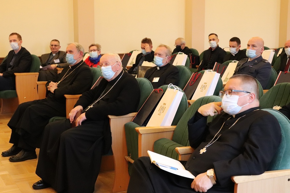 Ogólnopolska konferencja naukowa „…są w Łodzi serca gorące…”. W setną rocznicę powołania Archidiecezji łódzkiej” - 9-10.12.2021r.