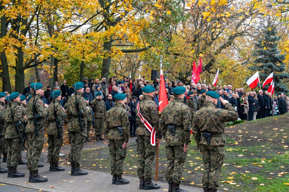 Odsłonięcie Pomnika Wypędzonych Wielkopolan. Fot. Urząd Miasta Poznania