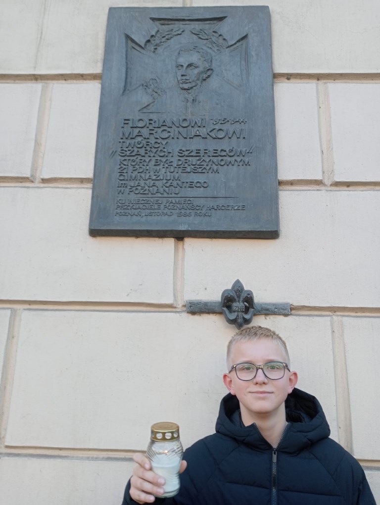 Ul. Strzelecka 10, Poznań, tablica Floriana Marciniaka, fot. Tytus Gałęzewski