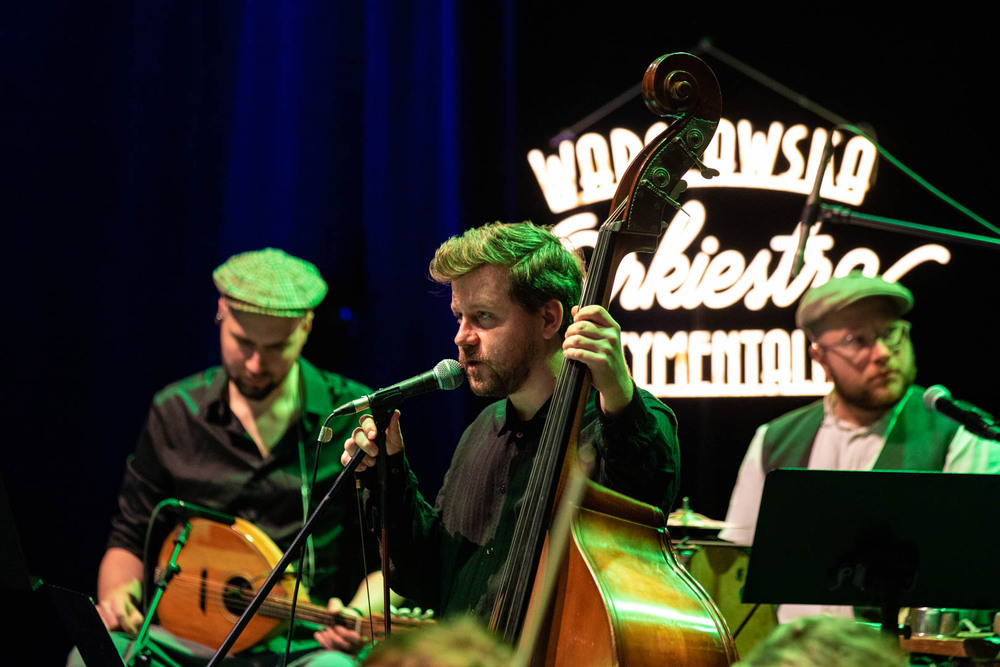 Koncert kolęd w wykonaniu Warszawskiej Orkiestry Sentymentalnej i Orkiestry Świętego Marcina. Fot. Jakub Krzyżanowski