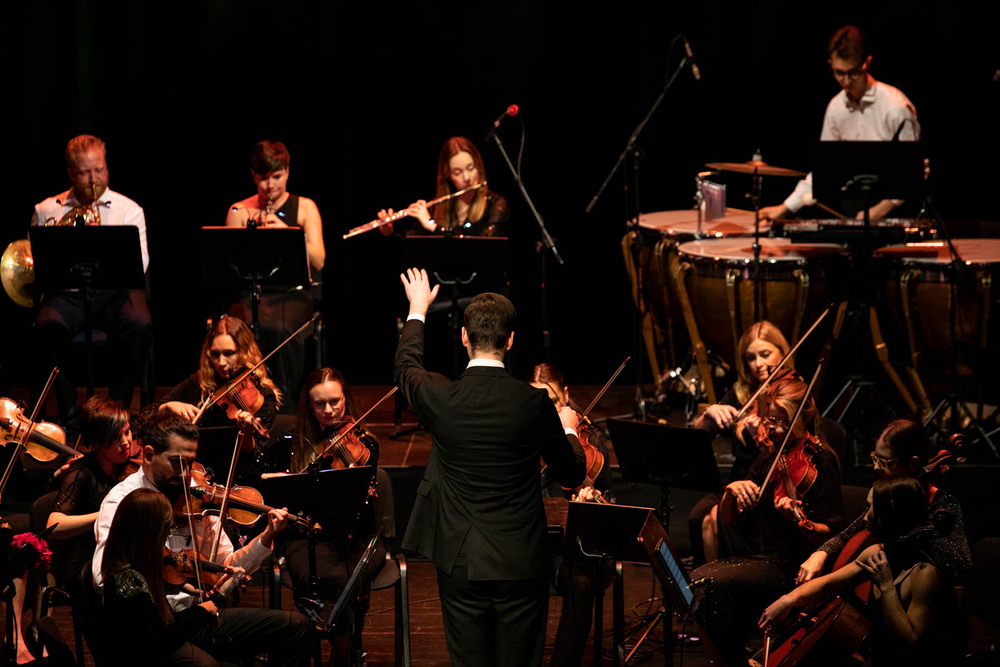 Koncert kolęd w wykonaniu Warszawskiej Orkiestry Sentymentalnej i Orkiestry Świętego Marcina. Fot. Jakub Krzyżanowski