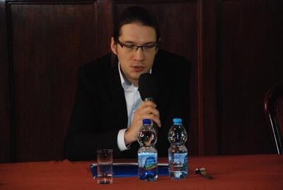 Dr Daniel Gucewicz z referatem „Sanktuaria kaszubsko-pomorskie w polityce wyznaniowej PRL”