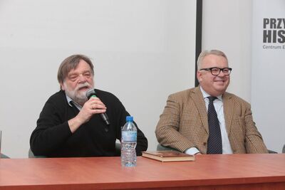 Rozmowa wspomnieniowa „Arystokraci w sowieckiej niewoli”. Od lewej: Marek Miller, Mikołaj Wolski