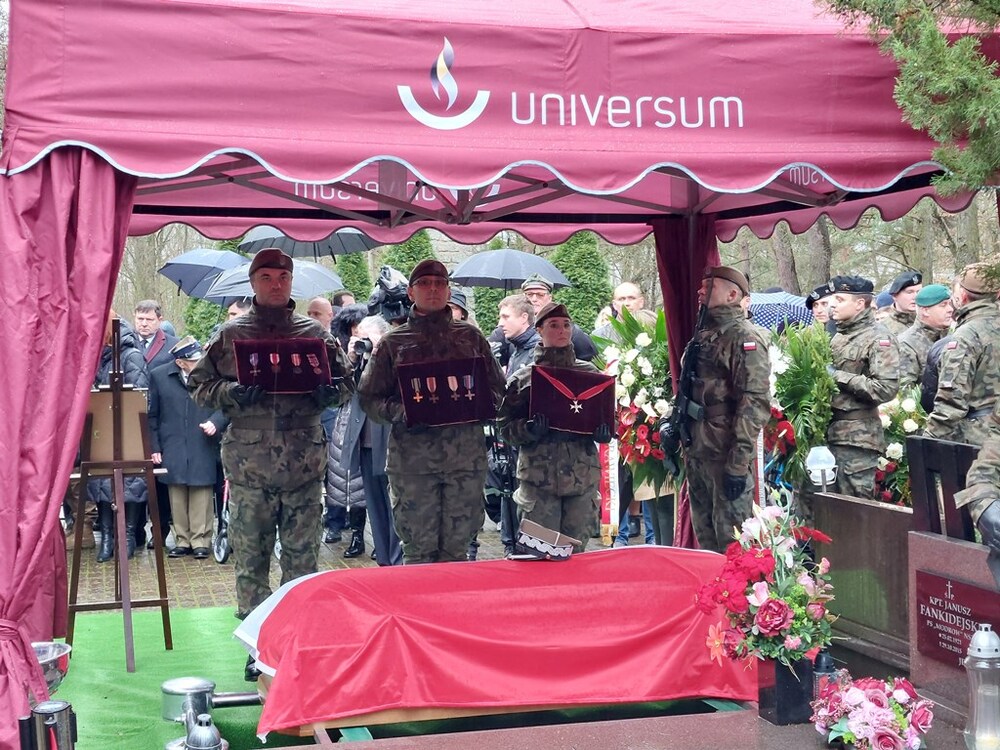 Uroczystości pogrzebowe gen. Jana Podhorskiego. Fot. Marta Sankiewicz