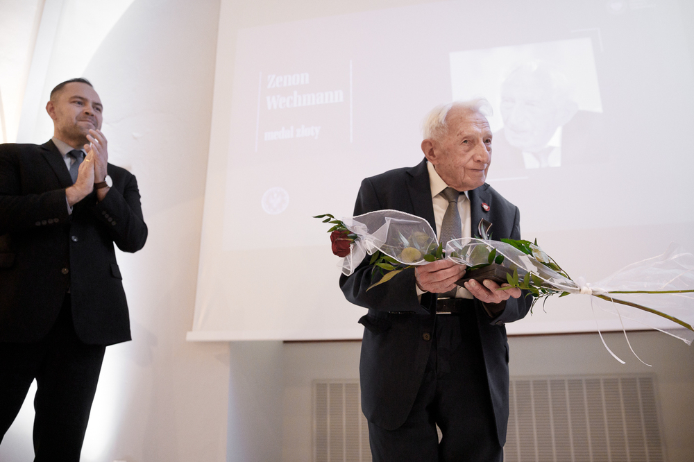 Uroczystość wręczenia Medali „Reipublicae Memoriae Meritum”. Fot. Sławomir Kasper (IPN)