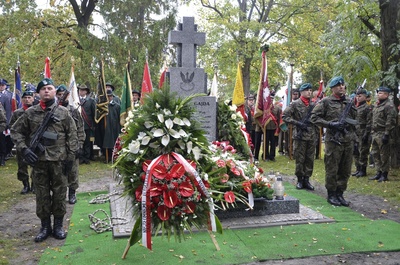 Uroczystości pogrzebowe śp. kpt. Tadeusza Gajdy ps. „Tarzan” w Stalowej Woli.