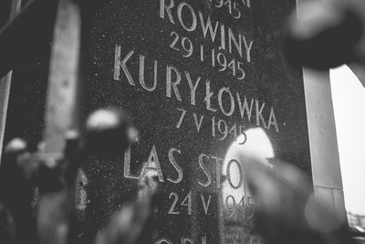 Walki pod Kuryłówką zostały upamiętnione na Grobie Nieznanego Żołnierza w Warszawie napisem na jednej z tablic. Fot. Sławek Kasper (IPN)