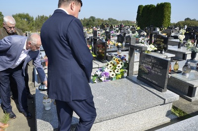 Wizyta na grobie Józef a i Danuty Kinel w Iwoniczu.