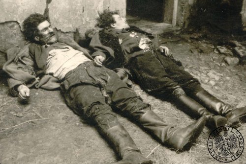 Zdjęcie zastrzelonych Wojciecha Lisa i Konstantego Kędziora