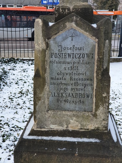 Grób Józefa Fosiewicza na Starym Cmentarzu w Rzeszowie. Fot. Radosław Sołek IPN O/Rzeszów