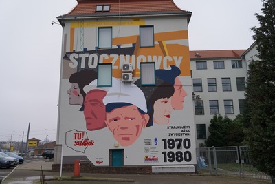 Mural „Strajkujemy aż do zwycięstwa” w 50. rocznicę Grudnia '70 – Szczecin