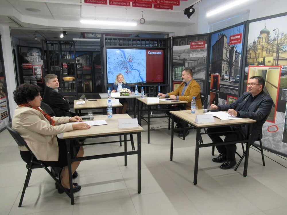 Zbrodnie komunistyczne jako element martyrologii narodu polskiego w edukacji szkolnej – Debata historyczna online – Warszawa, 27 października 2020. Fot. Wojciech Popiel (IPN Warszawa)