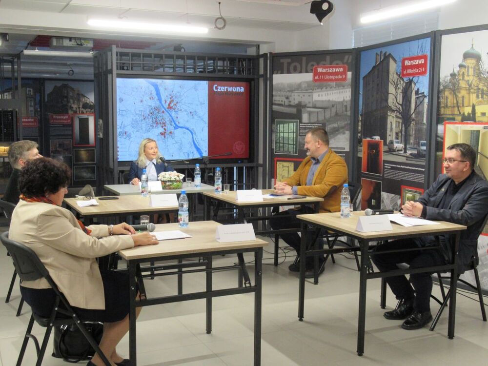 Zbrodnie komunistyczne jako element martyrologii narodu polskiego w edukacji szkolnej – Debata historyczna online – Warszawa, 27 października 2020. Fot. Wojciech Popiel (IPN Warszawa)