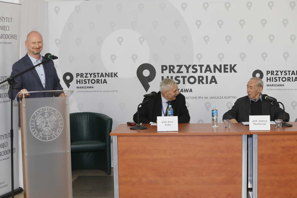 Ogólnopolska konferencja naukowa „Obrachunek z dekadą Jaruzelskiego, czyli jak dziś oceniamy ostatnie lata PRL (1981–1989). Przyczynek do bilansu historii politycznej” – Warszawa, 13–14 grudnia 2021. Fot. Piotr Życieński (IPN)