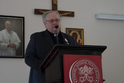 W imieniu odznaczonych przemawiał ksiądz Czesław Nowak