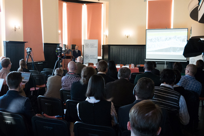 Dyrektor Oddziału IPN we Wrocławiu - prof. K. Kawalec, dokonał uroczystego otwarcia konferencji