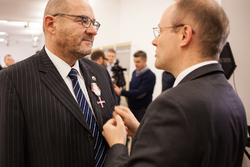 Krzyż Wolności i Solidarności odebrał Zbigniew Krawczyk